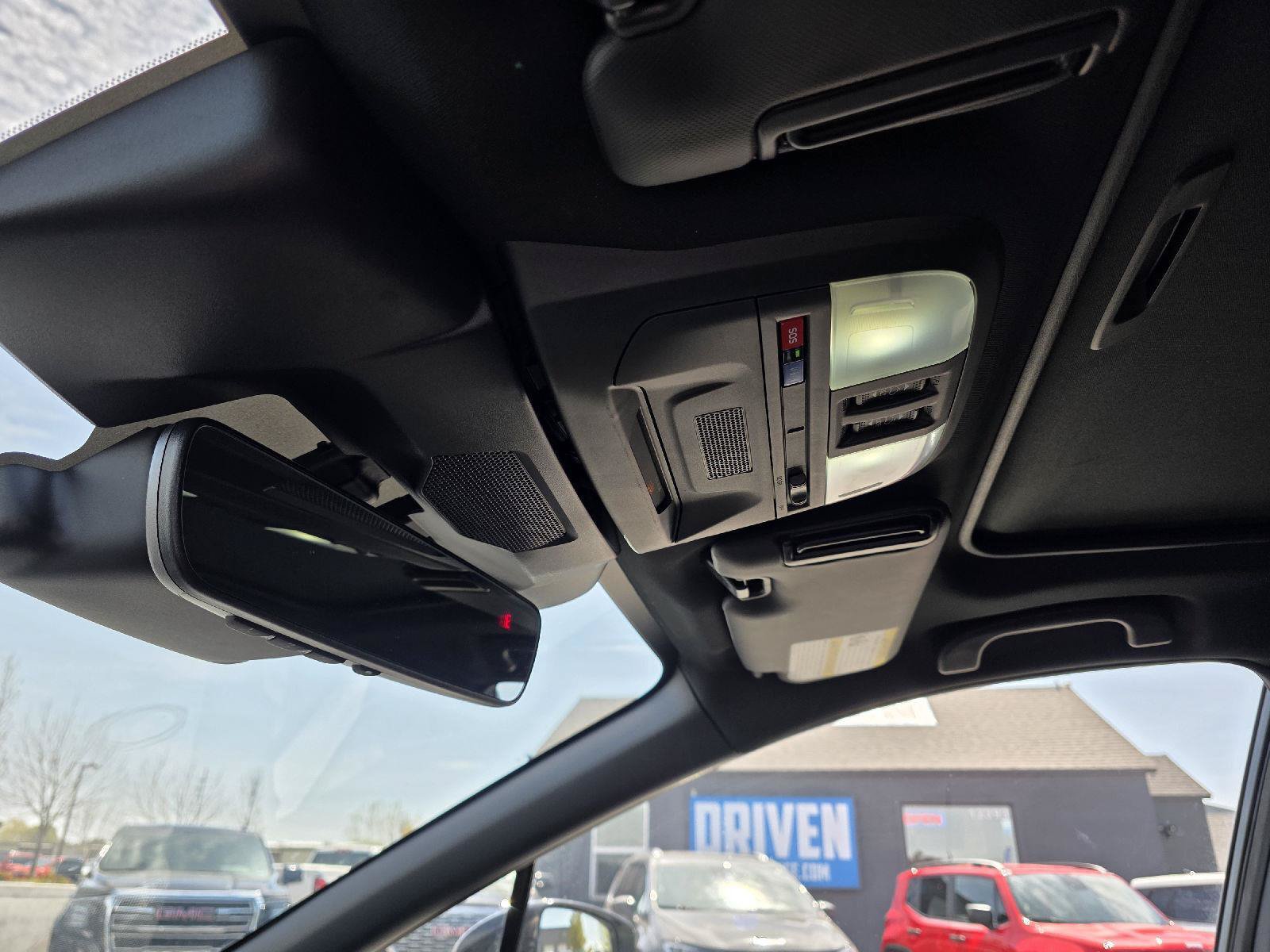 Used 2024 Subaru Crosstrek 2.5i Wilderness w/ Crosstrek Mirror Package AWD/4WD image 19