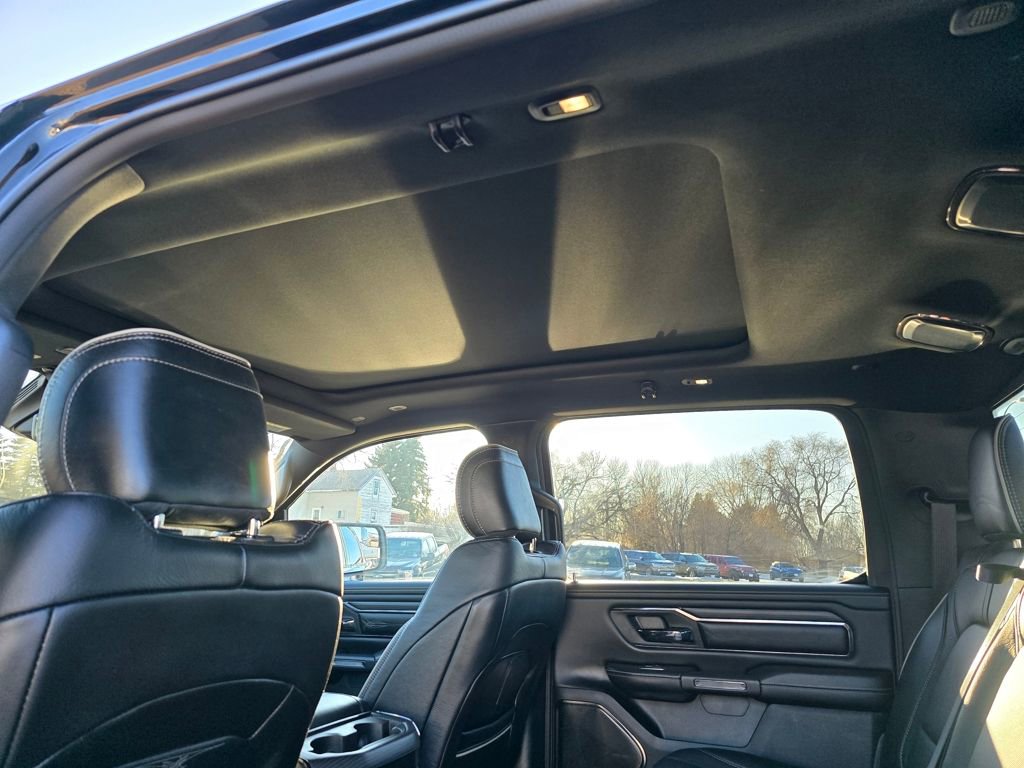 Used 2023 RAM 1500 Limited AWD/4WD image 16