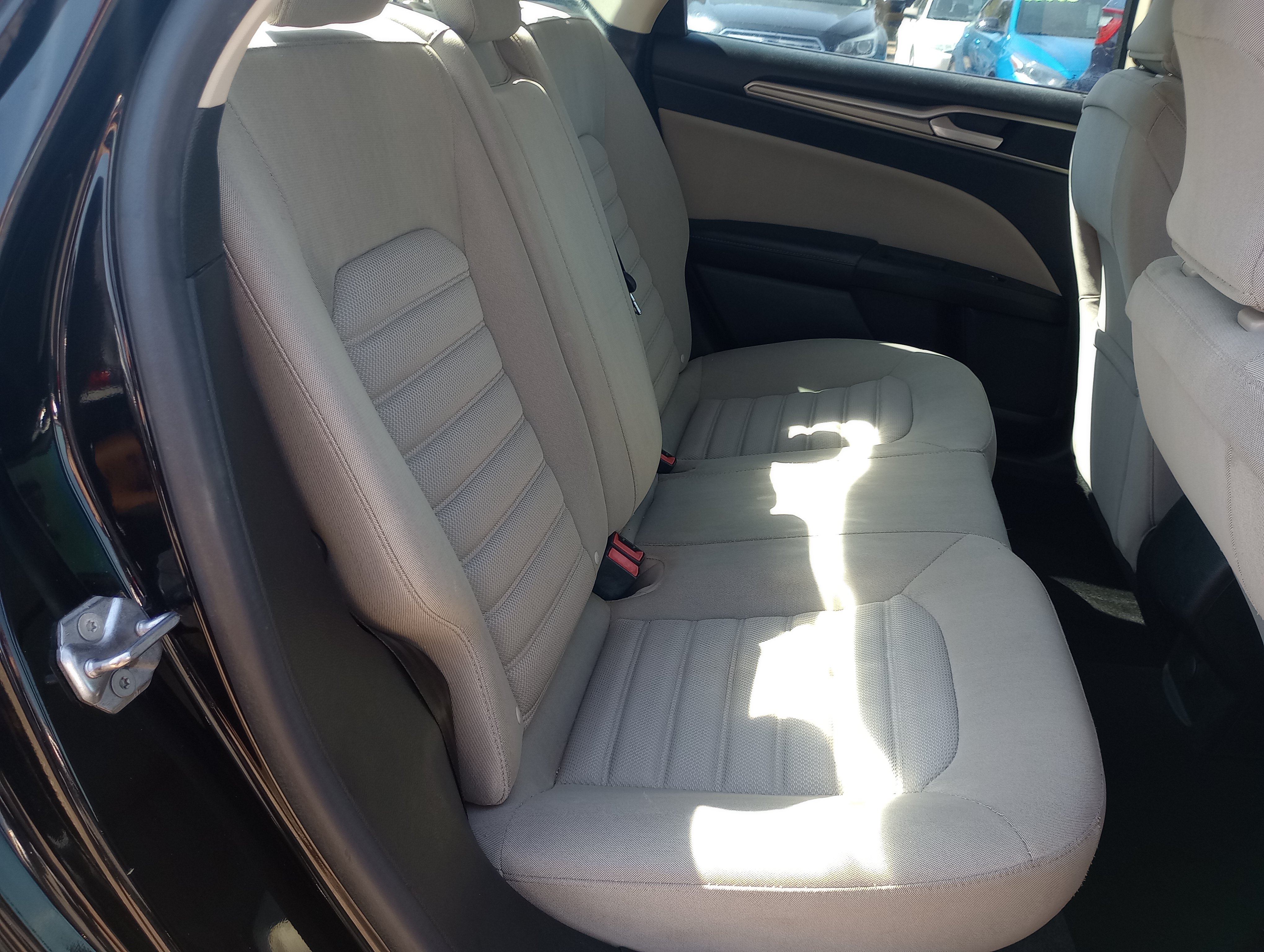 Used 2017 Ford Fusion S FWD image 12