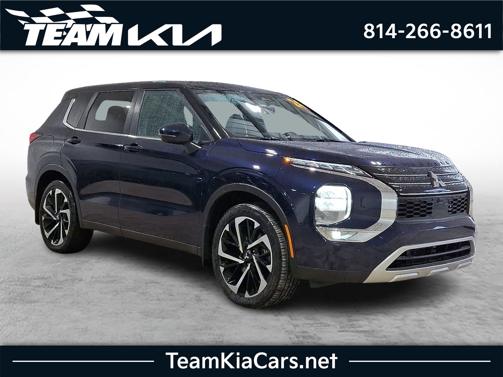 Used 2024 Mitsubishi Outlander SE