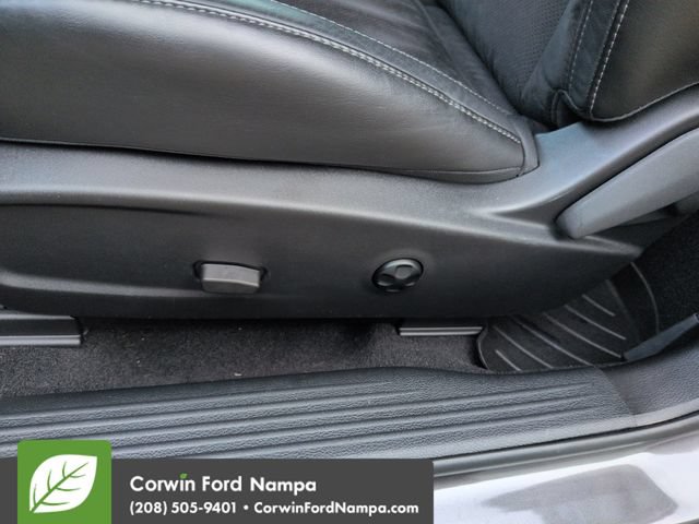 Used 2021 Dodge Challenger R/T Scat Pack RWD image 12
