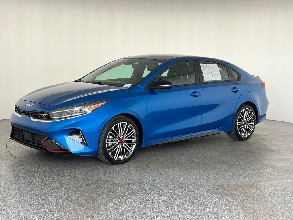 Used 2022 Kia Forte GT w/ GT Technology Package FWD image 9