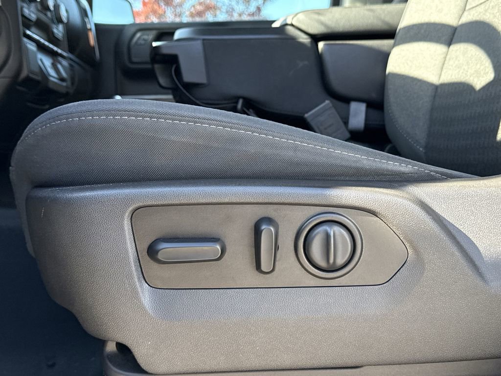 Used 2020 Chevrolet Silverado 1500 LT Trail Boss w/ Convenience Package image 23