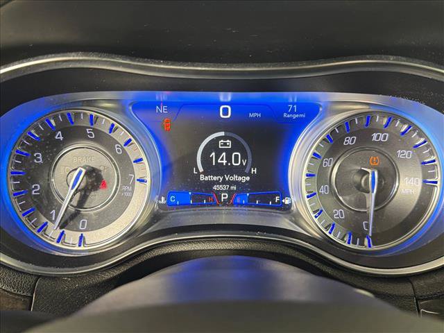 Used 2020 Chrysler 300 Limited RWD image 28
