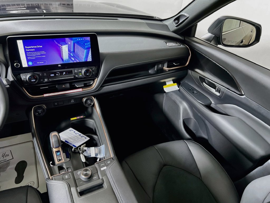 New 2026 Toyota Grand Highlander AWD Hybrid image 19