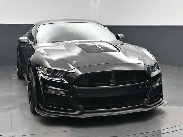 Used 2021 Ford Mustang Shelby GT500 w/ Technology Package RWD image 21