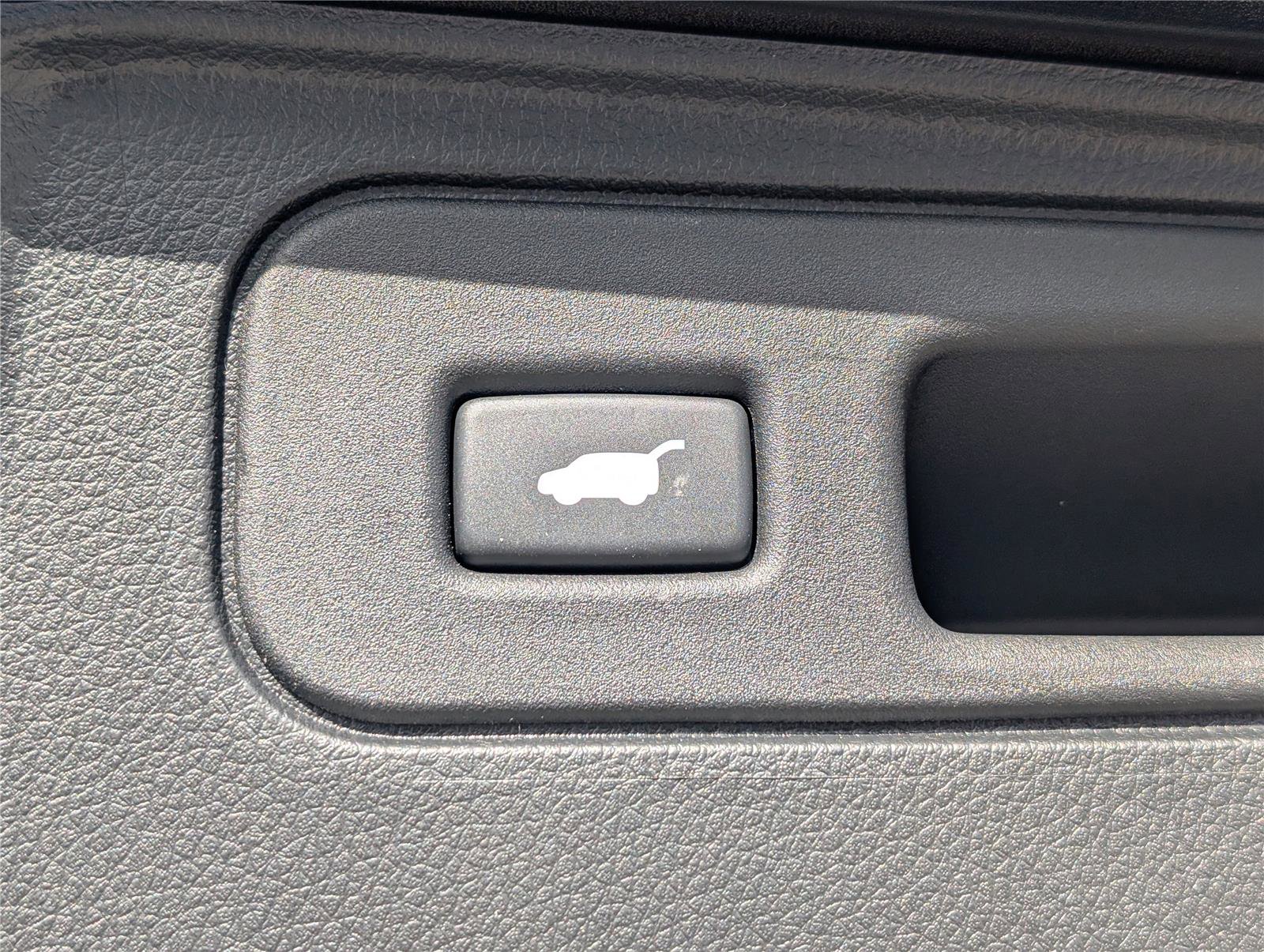 Used 2025 Honda Passport Black Edition image 15