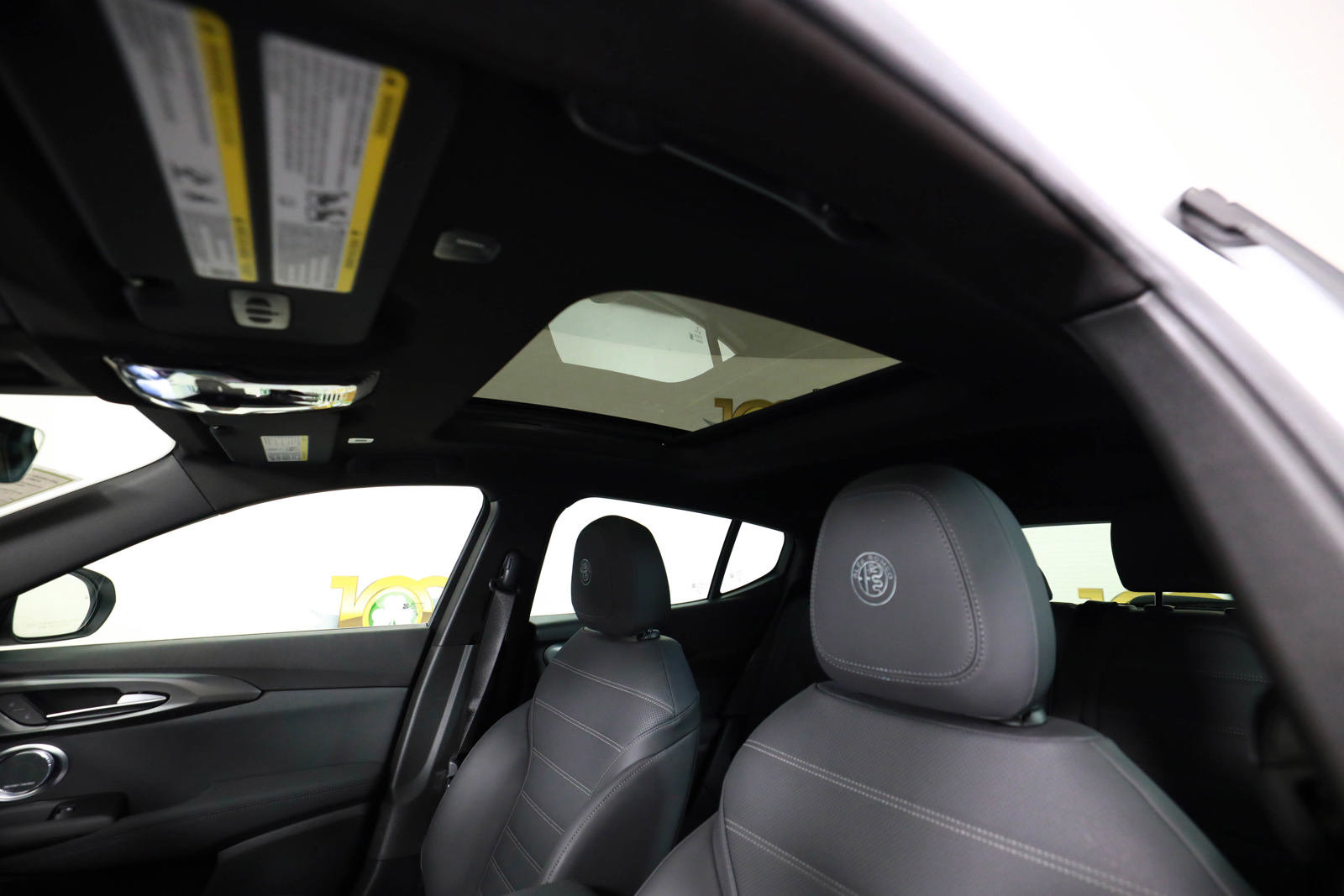 Used 2024 Alfa Romeo Tonale Ti image 16