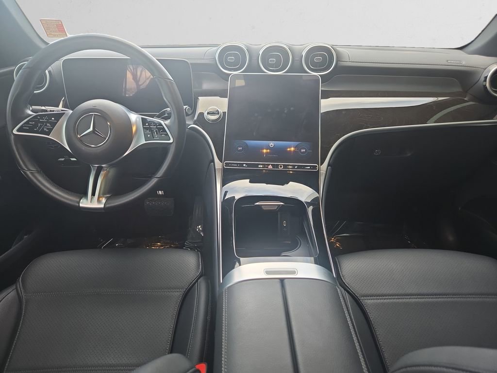 Used 2023 Mercedes-Benz GLC 300 4MATIC image 11