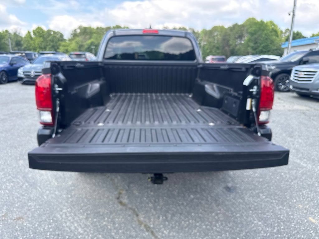 Used 2022 Toyota Tacoma SR RWD image 22