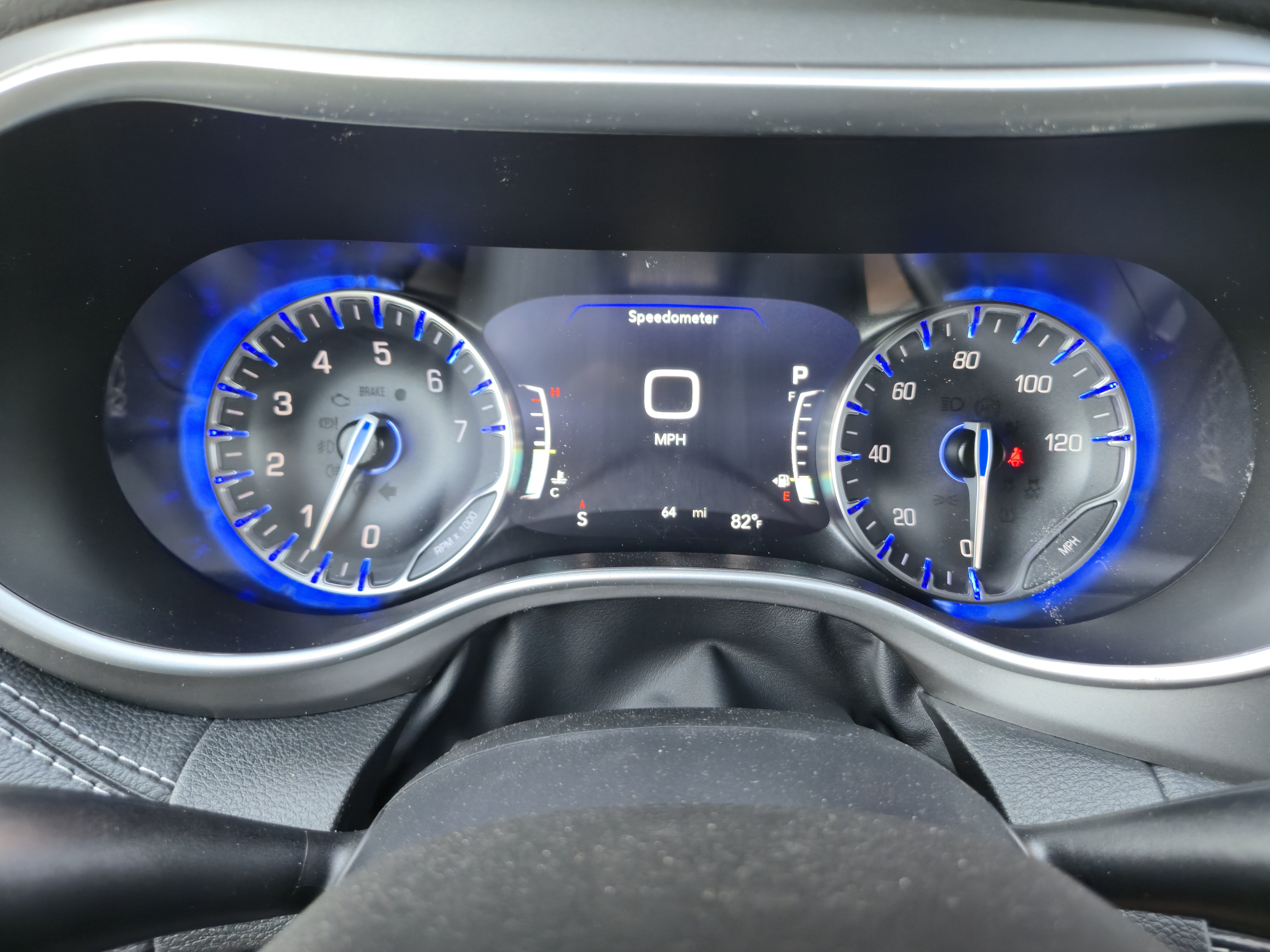 New 2027 Chrysler Pacifica Select FWD image 14