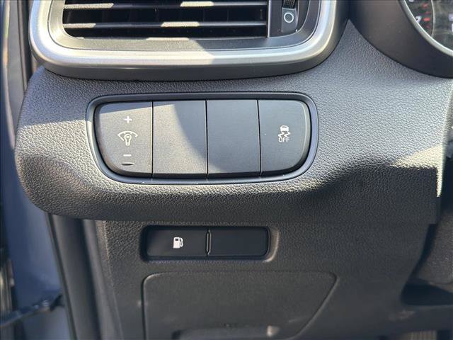 Used 2020 Kia Sorento FWD V6 image 11