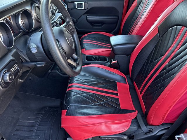 Used 2018 Jeep Wrangler Unlimited Rubicon image 11