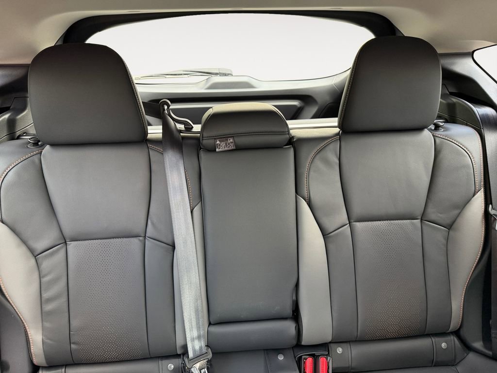 Used 2025 Subaru Crosstrek 2.5i Limited image 29