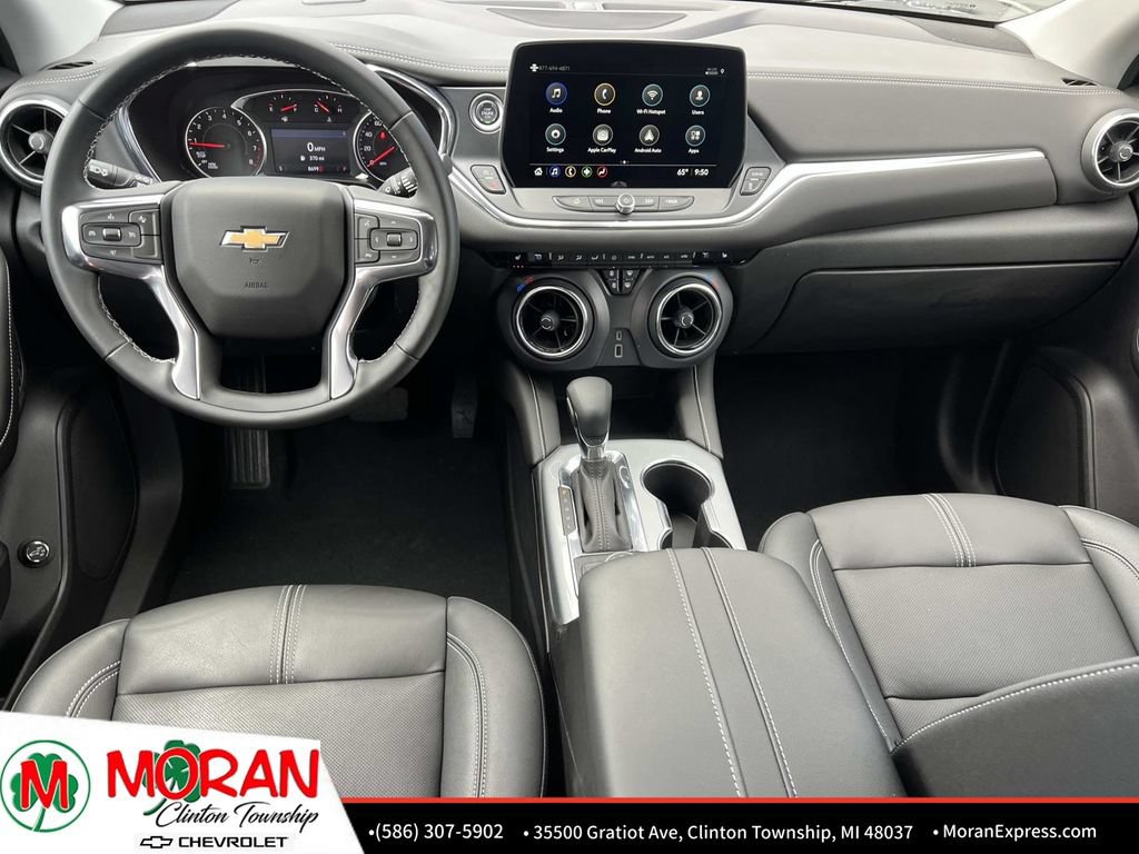 Certified 2024 Chevrolet Blazer LT w/ Midnight/Sport Edition FWD image 14