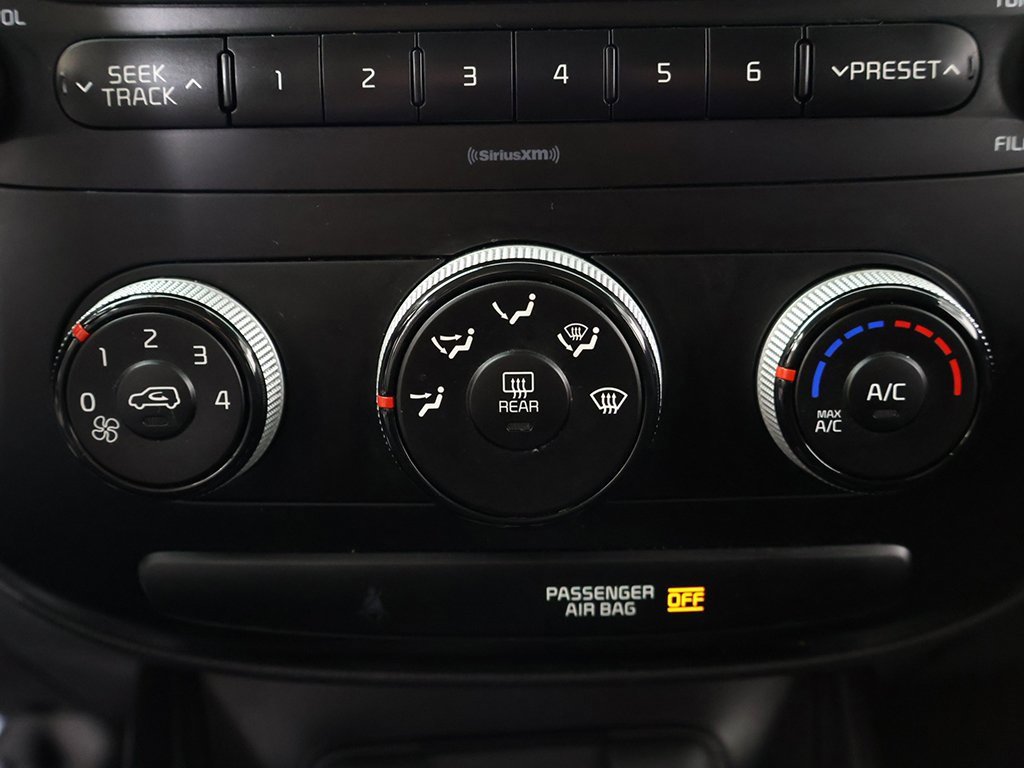 Used 2017 Kia Soul image 36