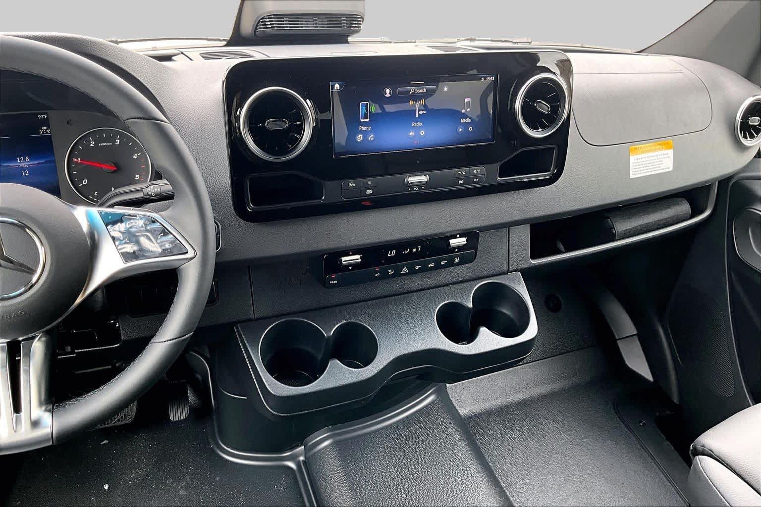 New 2026 Mercedes-Benz Sprinter 2500 image 6