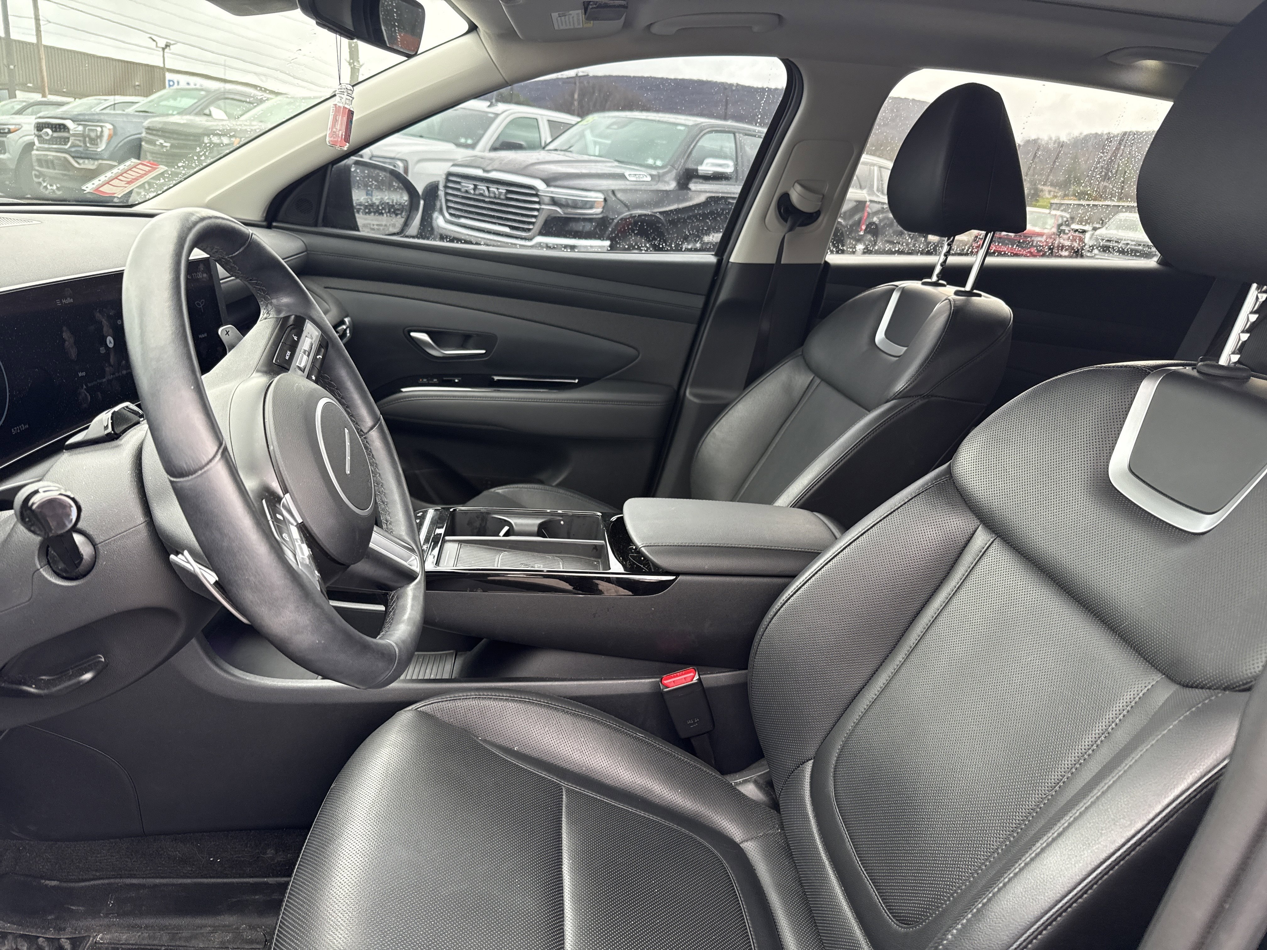 Used 2025 Hyundai Tucson Limited AWD/4WD image 12