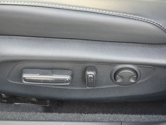 Used 2023 Honda Accord EX-L image 10