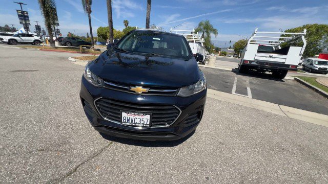 Used 2021 Chevrolet Trax LS w/ Tint and Cruise Package image 3