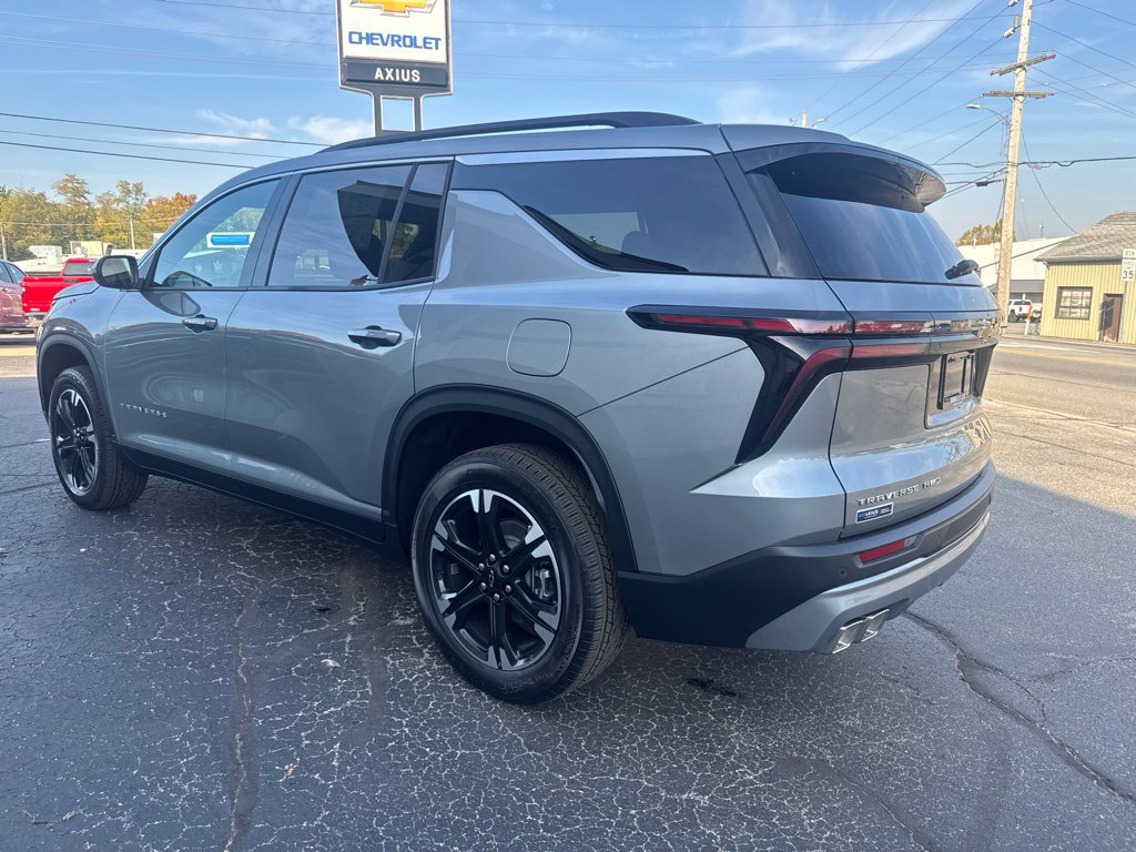 New 2027 Chevrolet Traverse LT AWD/4WD image 5