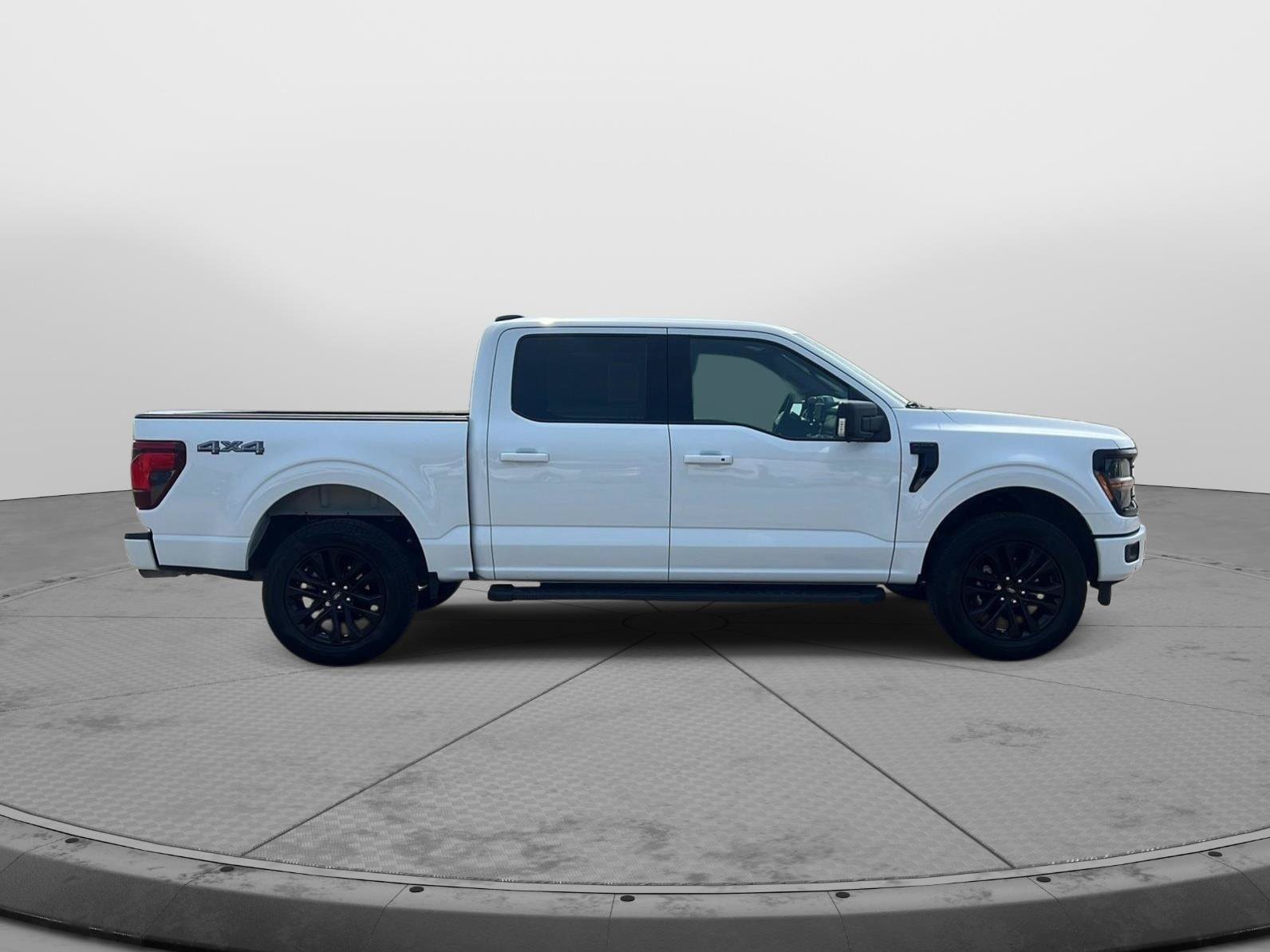 Used 2026 Ford F150 XLT w/ Equipment Group 302A MID AWD/4WD image 19
