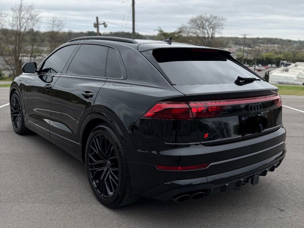 Used 2024 Audi SQ8 Prestige w/ Prestige Package AWD/4WD image 7