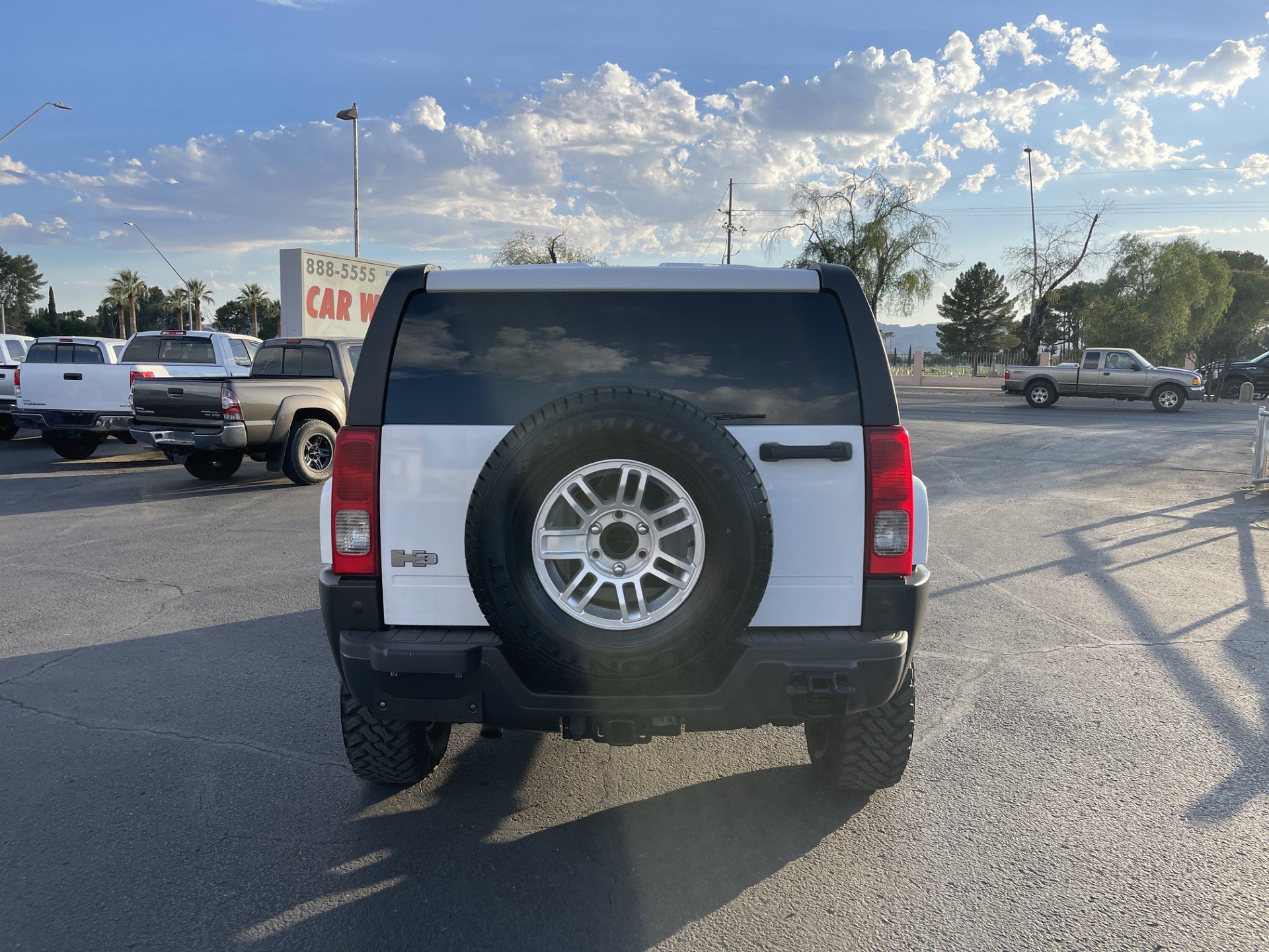 Used 2009 HUMMER H3 Luxury AWD/4WD image 4