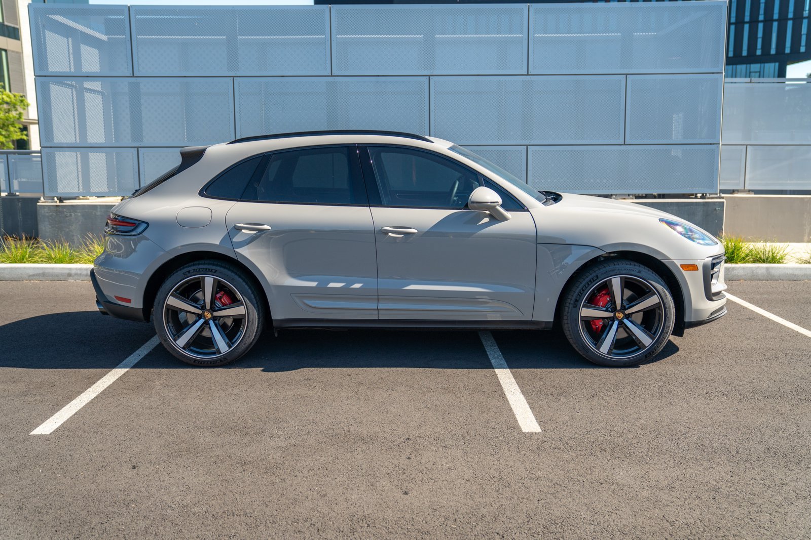 New 2026 Porsche Macan S AWD/4WD image 8