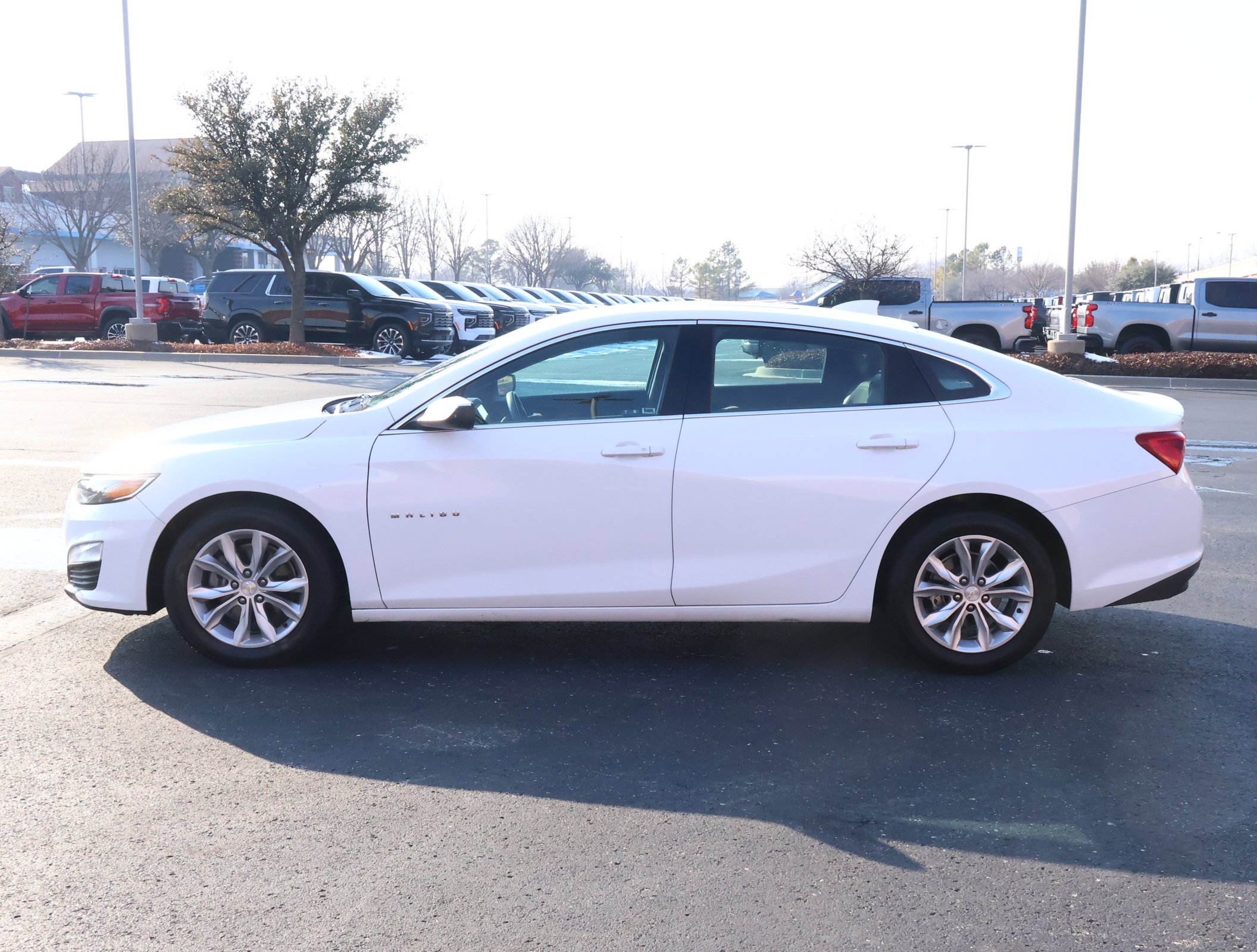 Used 2024 Chevrolet Malibu LT image 29