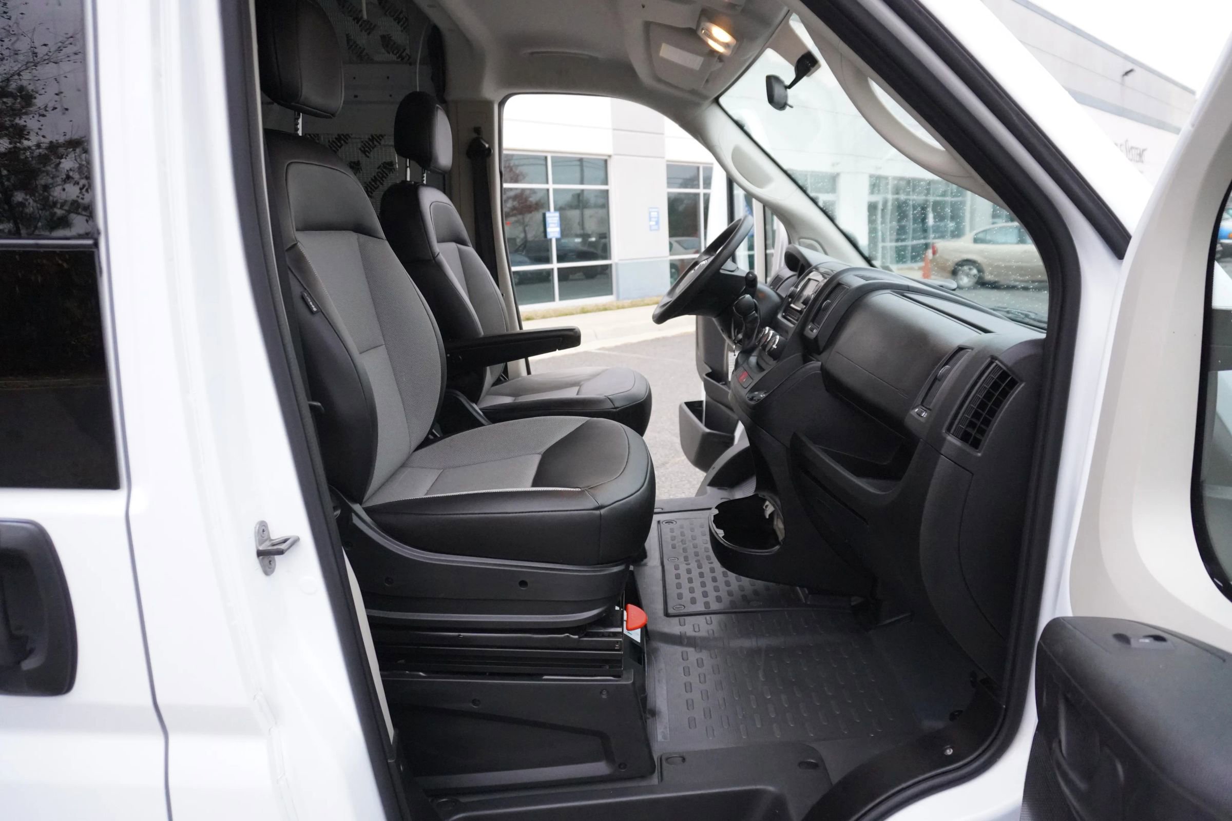 Used 2020 RAM ProMaster 1500 image 11