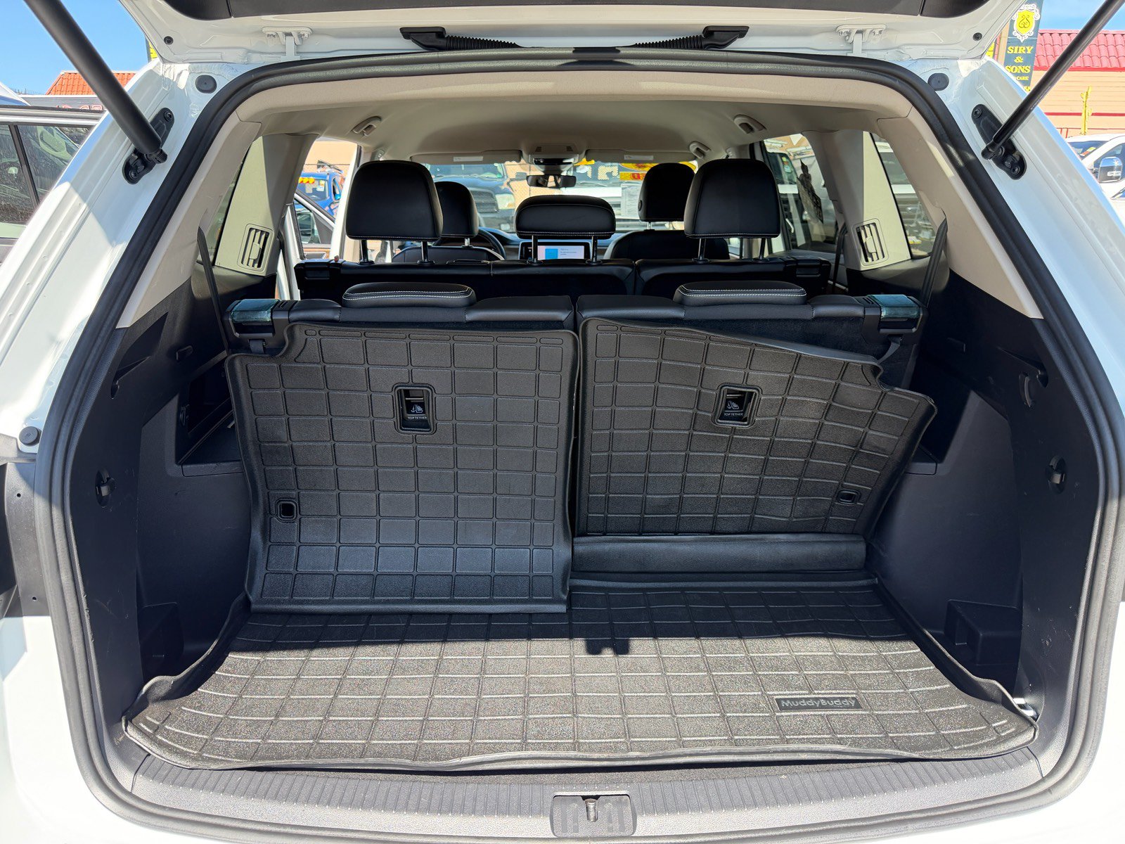 Used 2024 Volkswagen Atlas SE AWD/4WD image 11