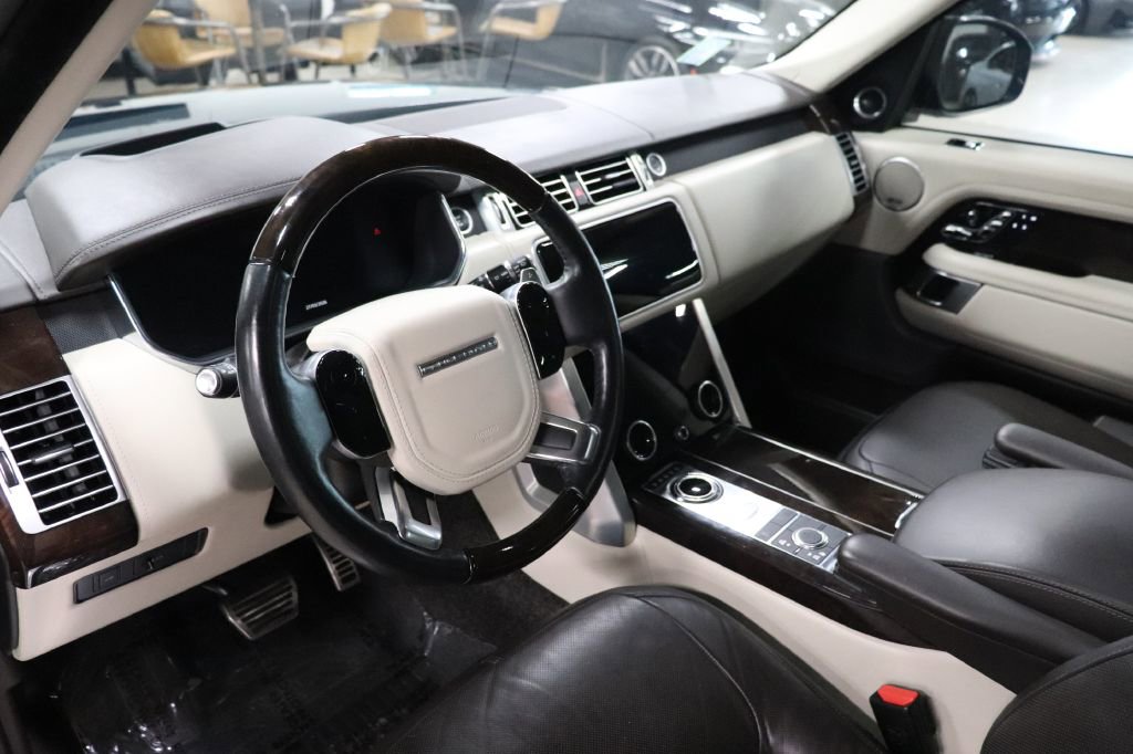 Used 2019 Land Rover Range Rover Long Wheelbase Autobiography image 13