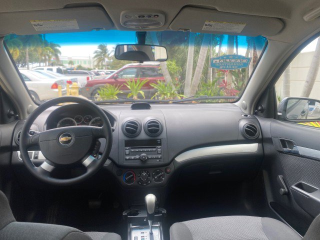 Used 2011 Chevrolet Aveo LT image 65
