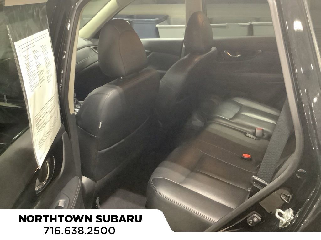 Used 2020 Nissan Rogue SL w/ Premium Package image 13