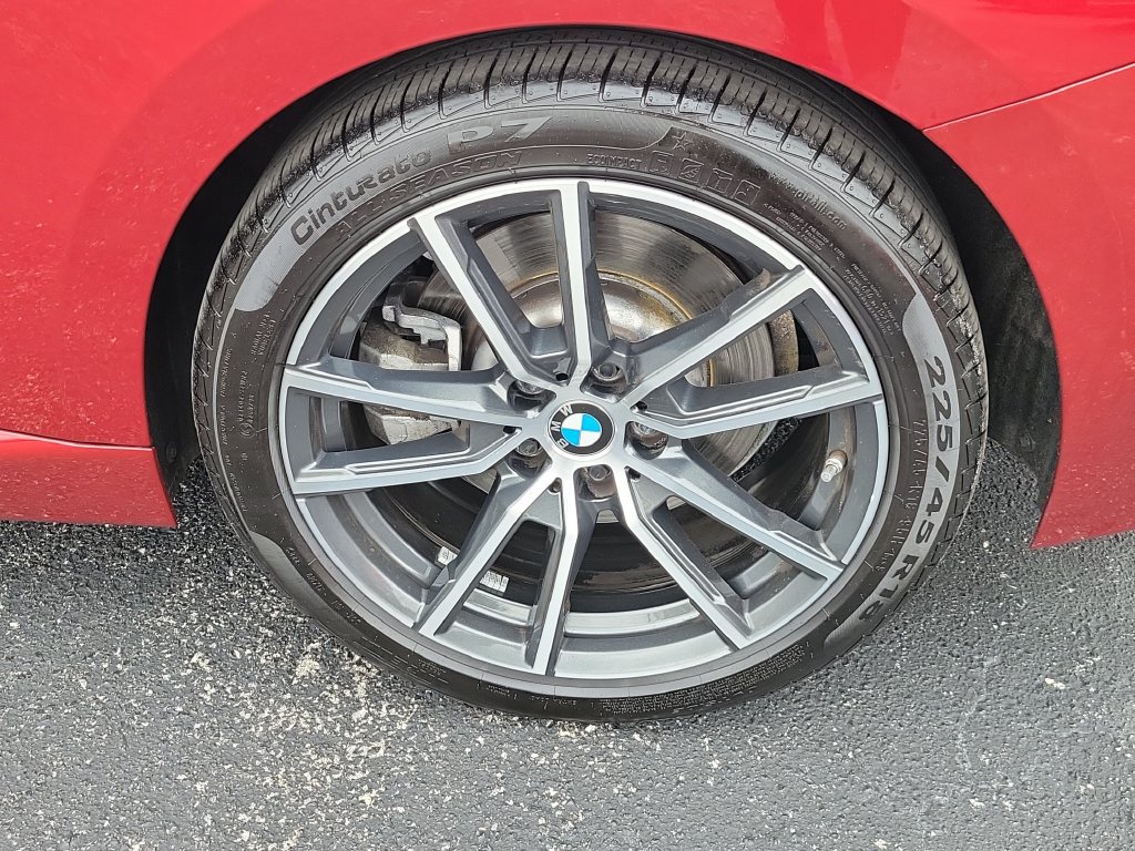 Used 2025 BMW 230i Coupe w/ Premium Package RWD image 11