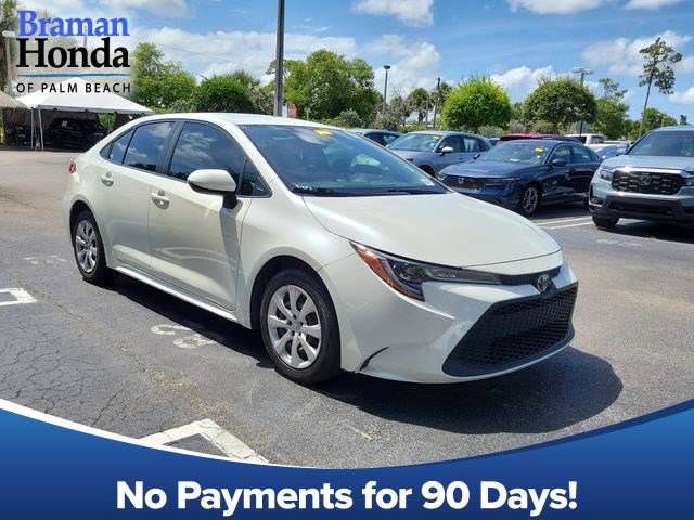 Used 2020 Toyota Corolla LE FWD image 1