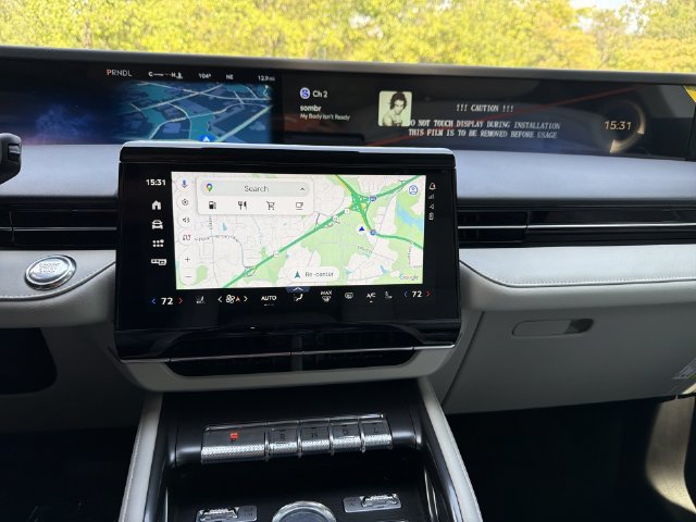 New 2026 Lincoln Nautilus Reserve AWD/4WD image 18