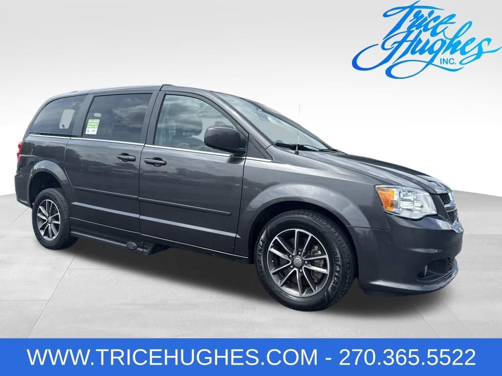 Used 2017 Dodge Grand Caravan SXT FWD video 1