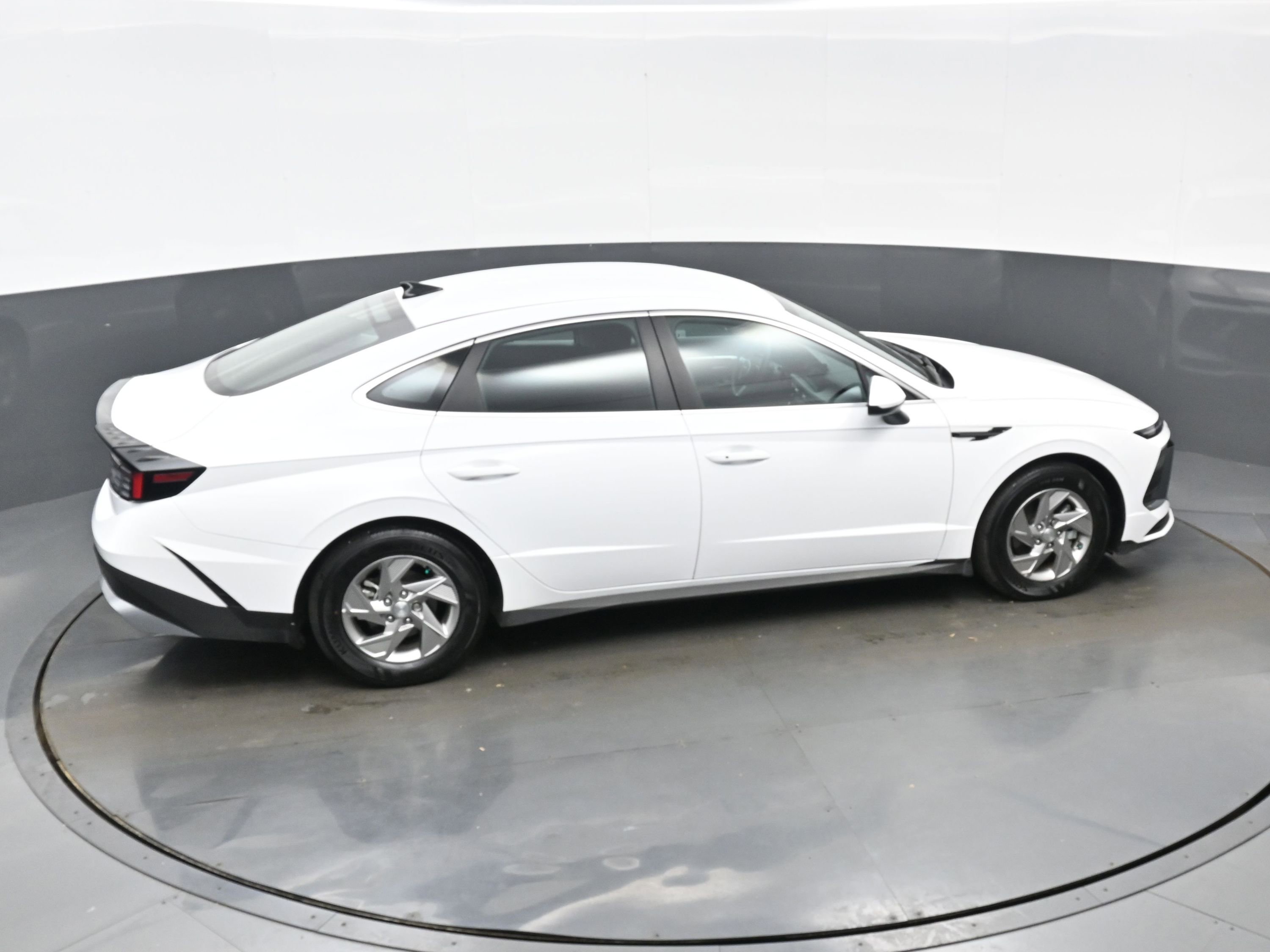 Certified 2026 Hyundai Sonata SE FWD image 37