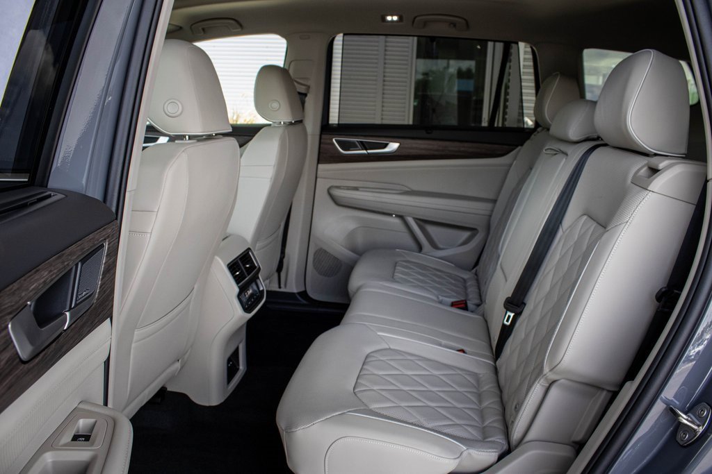 New 2025 Volkswagen Atlas SEL Premium R-Line image 50