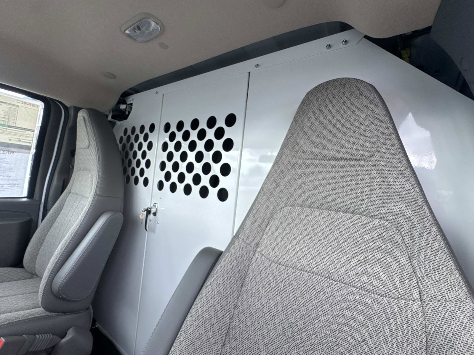 New 2025 GMC Savana 2500 w/ Driver Convenience Package RWD image 17