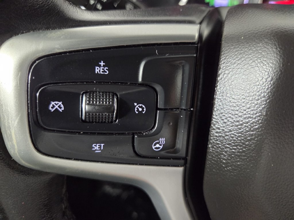 Used 2020 Chevrolet Silverado 1500 LT w/ Convenience Package RWD image 19