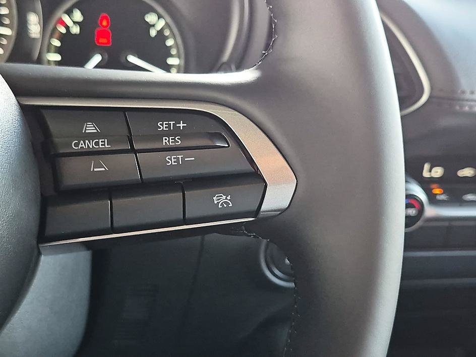 New 2026 MAZDA MAZDA3 s Sport FWD image 17