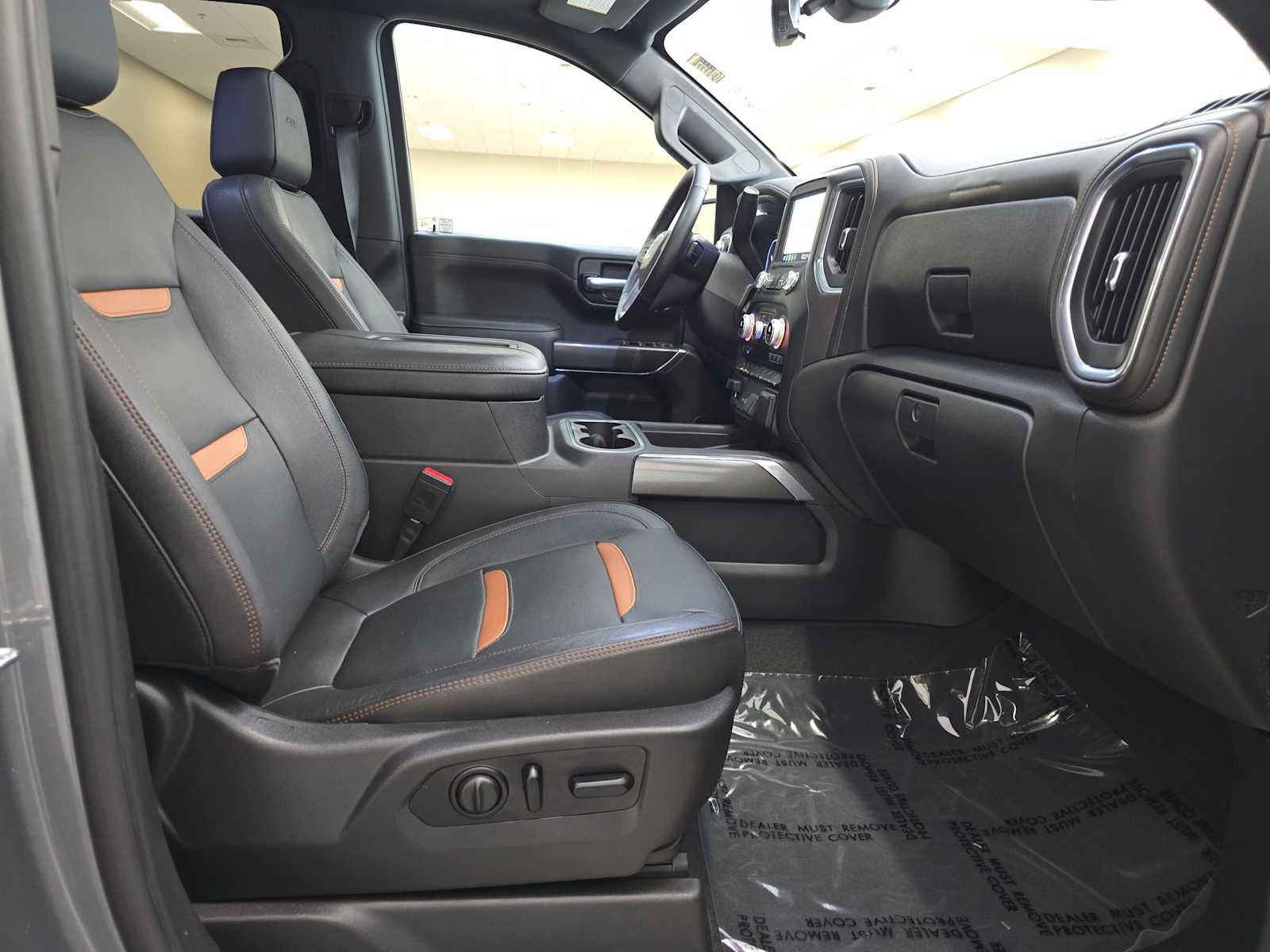 Used 2021 GMC Sierra 1500 AT4 w/ AT4 Premium Package AWD/4WD image 28
