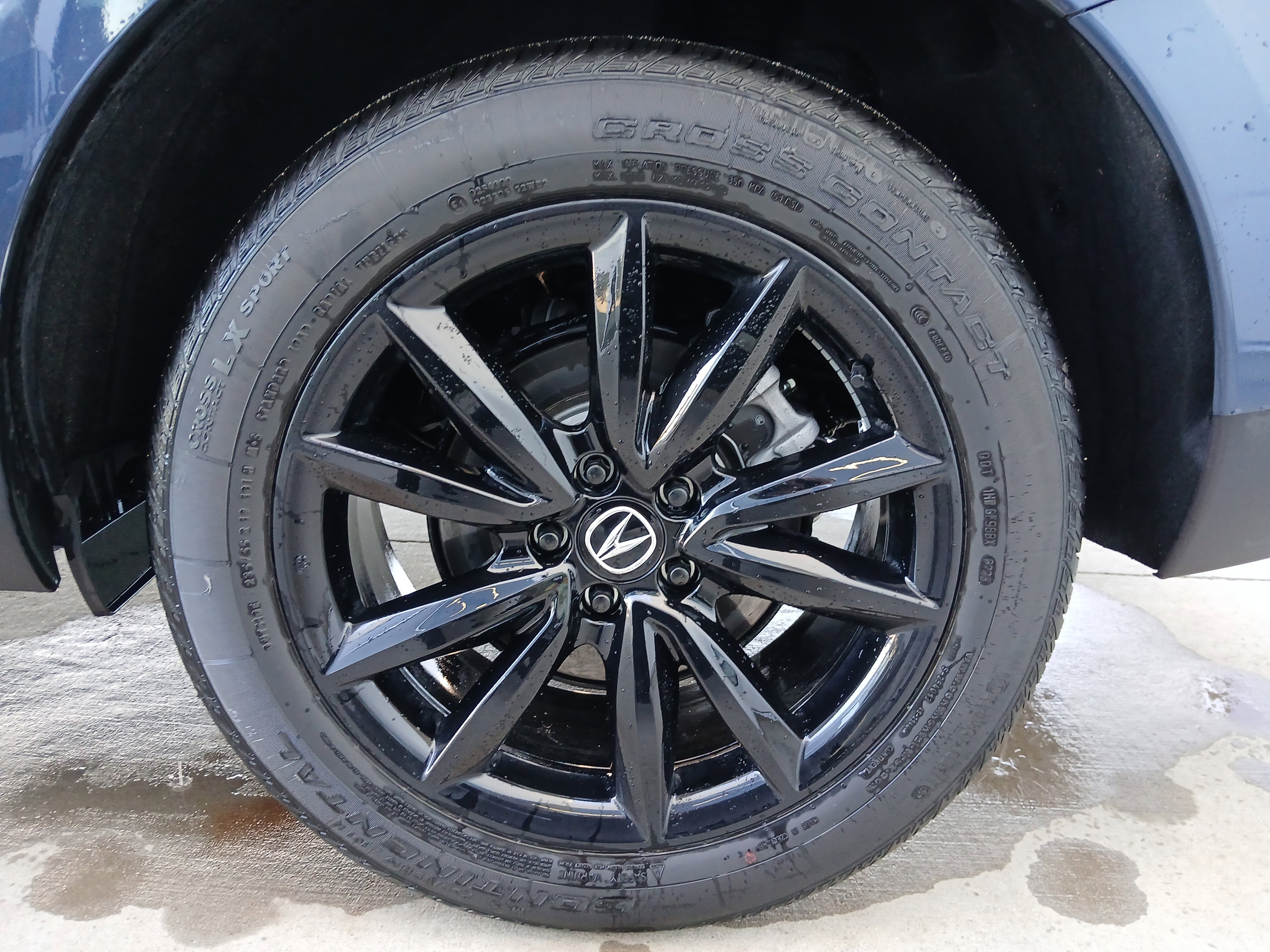 Used 2025 Acura RDX SH-AWD image 17