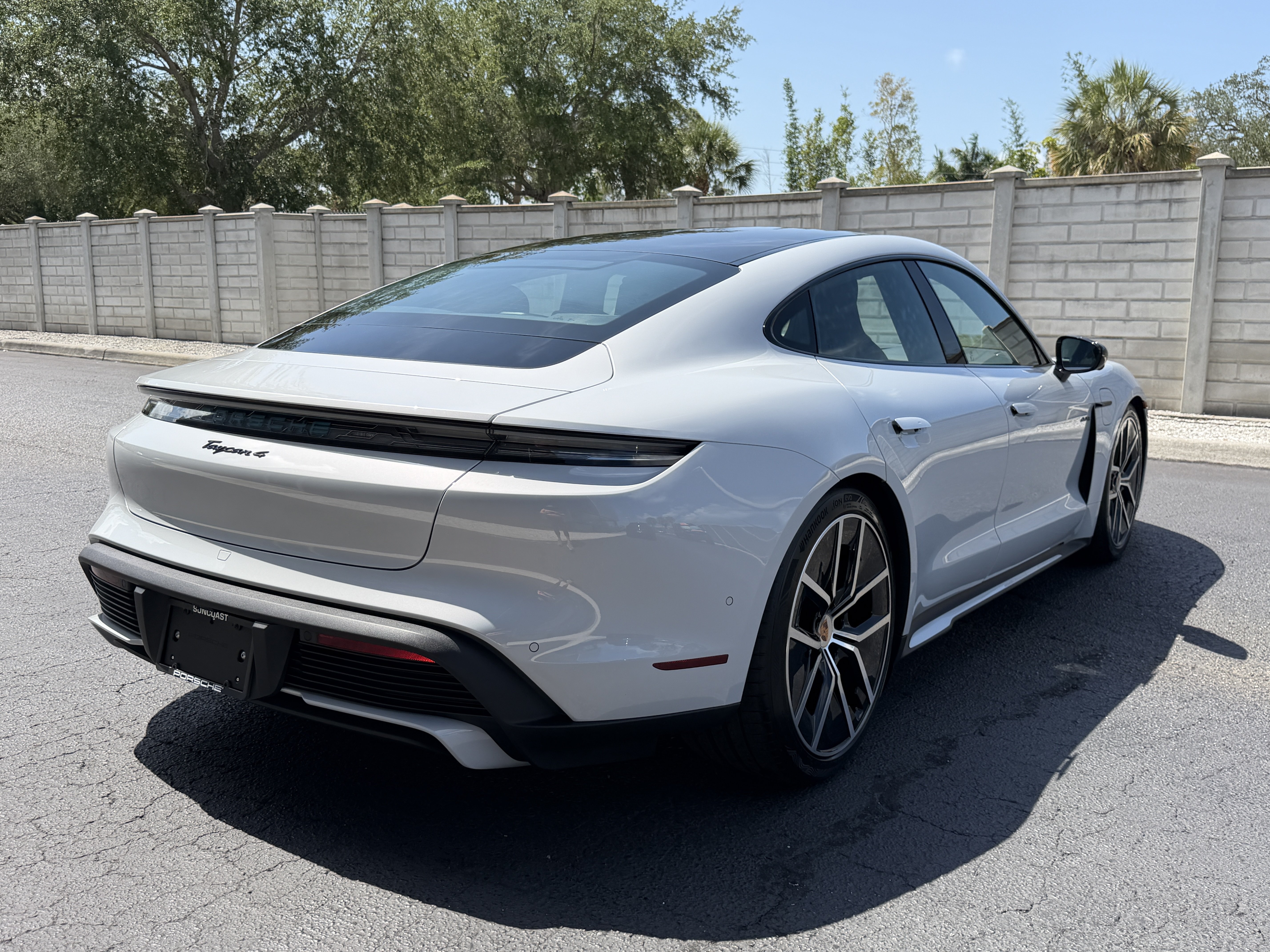 New 2026 Porsche Taycan AWD/4WD image 6