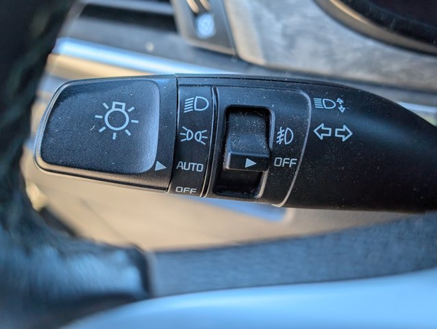 Used 2022 Kia Telluride SX w/ SX Prestige Package AWD/4WD image 26
