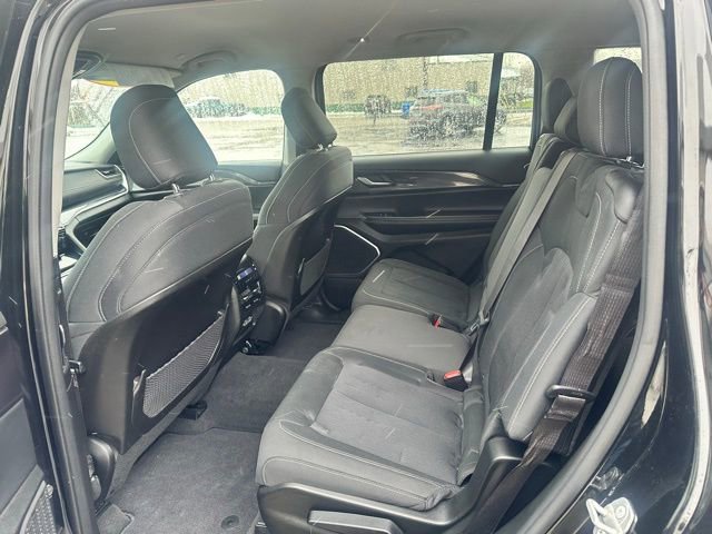 Used 2021 Jeep Grand Cherokee L Laredo w/ Luxury Tech Group I image 19