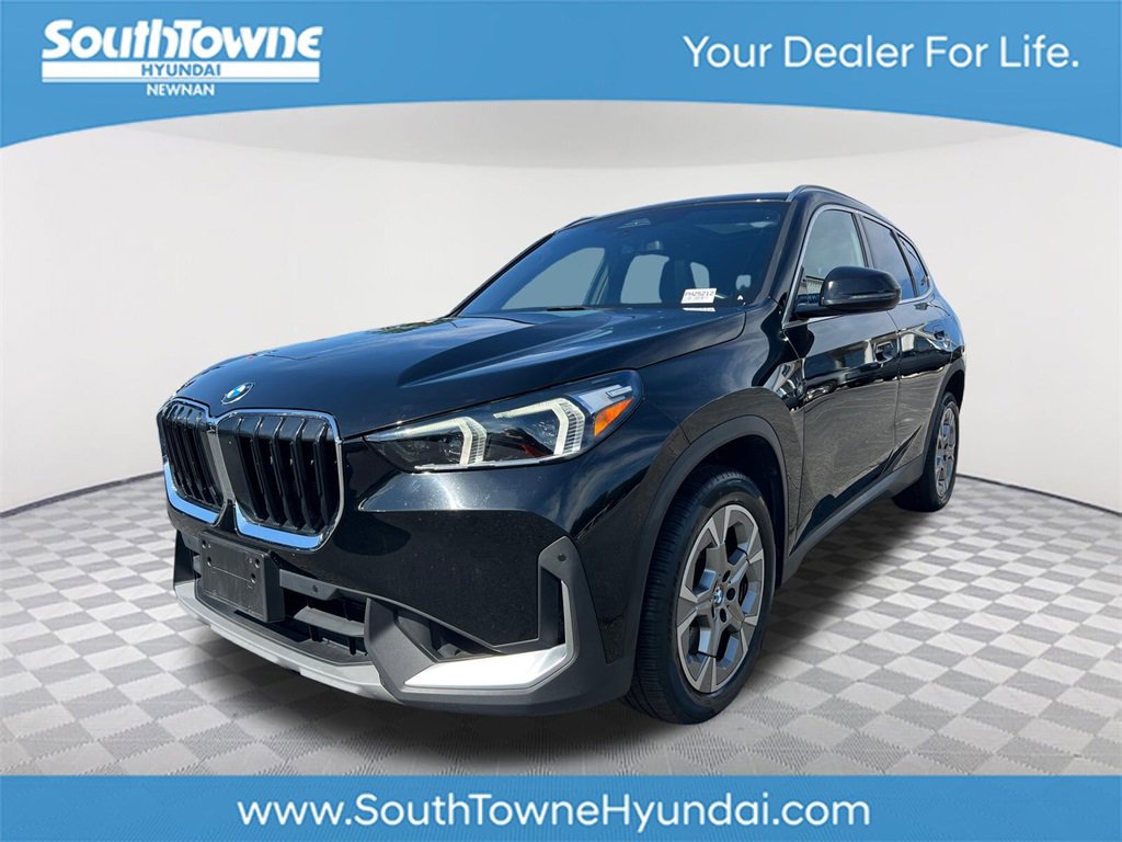Used 2023 BMW X1 xDrive28i image 1